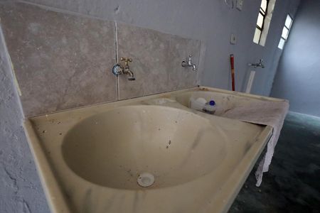 Casa à venda com 70m², 2 quartos e 2 vagasÁrea de Serviço