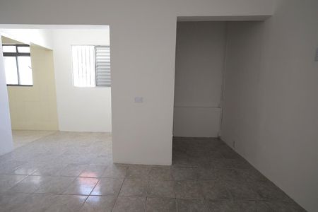 Sala de casa à venda com 2 quartos, 70m² em Vila Guarará, Santo André