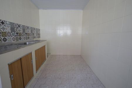Casa à venda com 70m², 2 quartos e 2 vagasCozinha