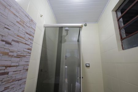 Casa à venda com 70m², 2 quartos e 2 vagasBanheiro Social