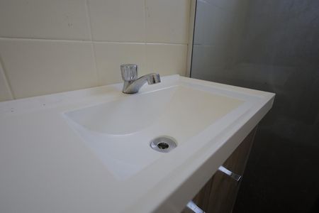 Casa à venda com 70m², 2 quartos e 2 vagasBanheiro da Suíte