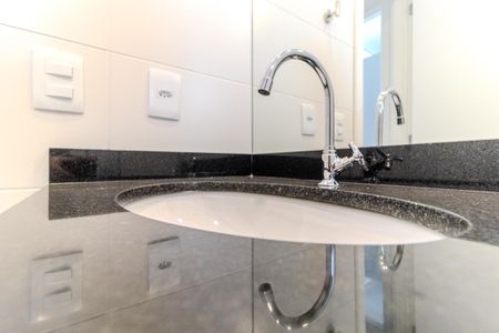 Apartamento para alugar com 51m², 2 quartos e sem vaga Apartamento para alugar com 51m², 2 quartos e sem vagaBanheiro