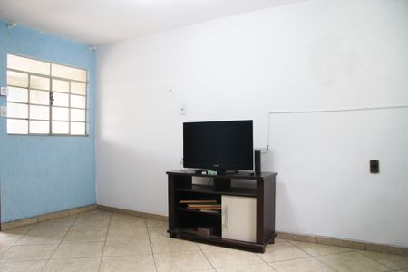 Sala  de casa para alugar com 2 quartos, 120m² em Vila Harmonia, Guarulhos