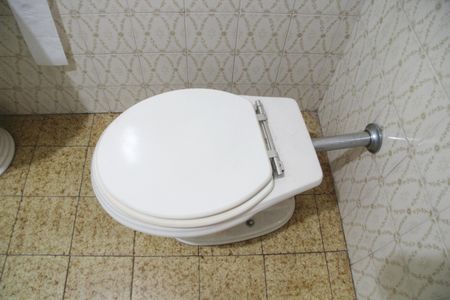 Casa para alugar com 120m², 2 quartos e 2 vagasBanheiro Social