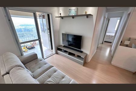 Sala de apartamento à venda com 3 quartos, 76m² em Campestre, Santo André