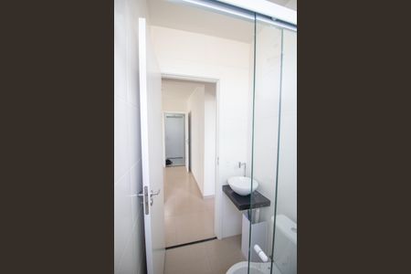 Apartamento à venda com 96m², 2 quartos e 2 vagas Apartamento à venda com 96m², 2 quartos e 2 vagasBanheiro Social