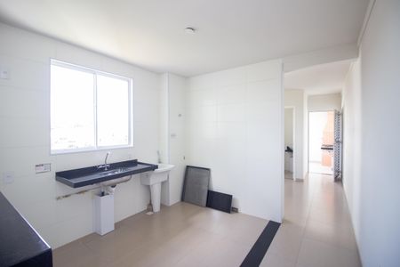 Apartamento à venda com 96m², 2 quartos e 2 vagas Apartamento à venda com 96m², 2 quartos e 2 vagasCozinha e Área de Serviço