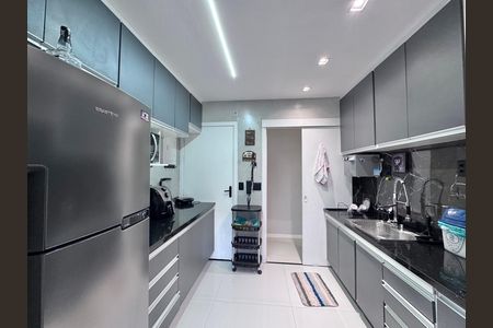 Apartamento à venda com 72m², 2 quartos e 1 vaga Apartamento à venda com 72m², 2 quartos e 1 vagaCozinha