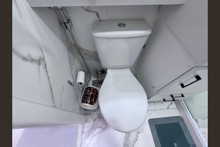 Apartamento à venda com 72m², 2 quartos e 1 vaga Apartamento à venda com 72m², 2 quartos e 1 vagaBanheiro da Suíte