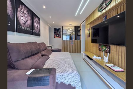 Apartamento à venda com 72m², 2 quartos e 1 vaga Apartamento à venda com 72m², 2 quartos e 1 vagaSala