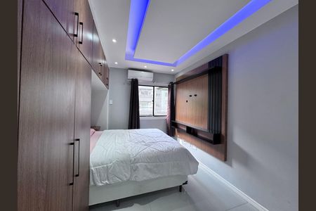Apartamento à venda com 72m², 2 quartos e 1 vaga Apartamento à venda com 72m², 2 quartos e 1 vagaSuíte
