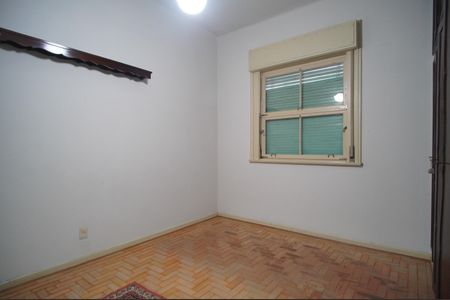 Casa à venda com 380m², 5 quartos e 5 vagasQuarto 4