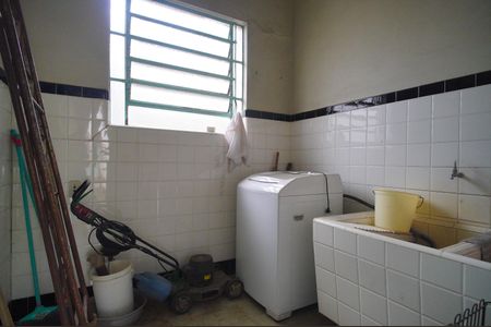 Casa à venda com 380m², 5 quartos e 5 vagasÁrea de Serviço