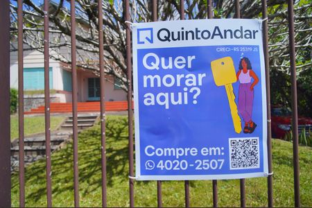 Casa à venda com 380m², 5 quartos e 5 vagasPlaca