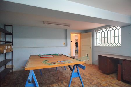 Casa à venda com 380m², 5 quartos e 5 vagasQuarto 5