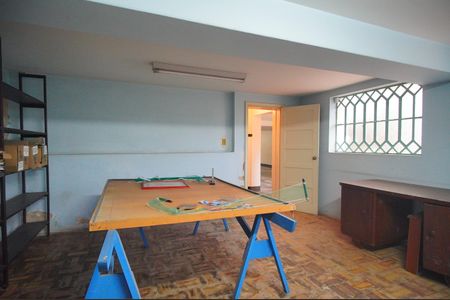 Casa à venda com 380m², 5 quartos e 5 vagasQuarto 5