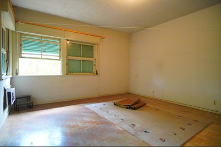 Quarto 1 de casa à venda com 5 quartos, 380m² em Centro, São Leopoldo