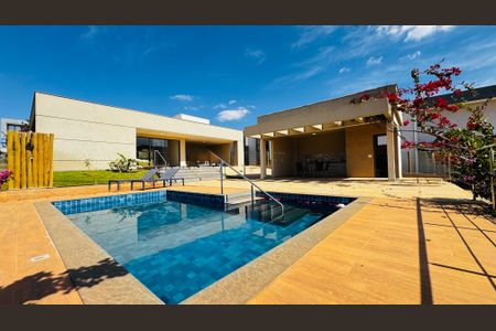 Casa de condomínio para alugar com 1000m², 4 quartos e 6 vagasÁrea comum