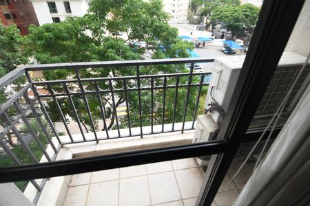 Sala - Sacada de apartamento para alugar com 1 quarto, 50m² em Cambuí, Campinas