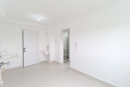 Apartamento para alugar com 32m², 2 quartos e sem vaga Apartamento para alugar com 32m², 2 quartos e sem vagaSala/Cozinha