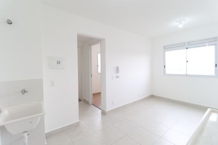 Apartamento para alugar com 32m², 2 quartos e sem vaga Apartamento para alugar com 32m², 2 quartos e sem vagaSala/Cozinha