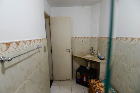 Apartamento à venda com 273m², 4 quartos e 1 vagaBanheiro da Suíte 1