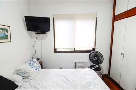 Apartamento à venda com 273m², 4 quartos e 1 vagaQuarto 1