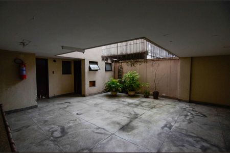 Apartamento à venda com 273m², 4 quartos e 1 vagaÁrea comum