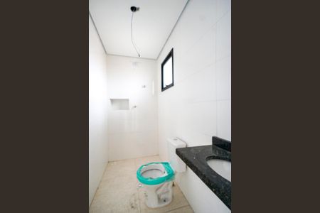 Apartamento à venda com 47m², 2 quartos e 1 vaga Apartamento à venda com 47m², 2 quartos e 1 vagaBanheiro