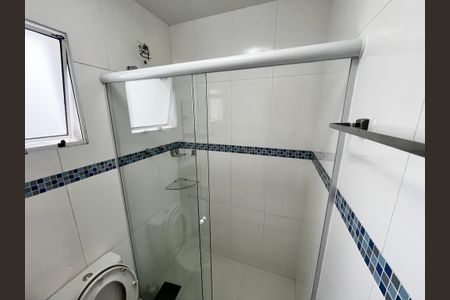 Casa à venda com 104m², 3 quartos e 2 vagasBanheiro da Suíte