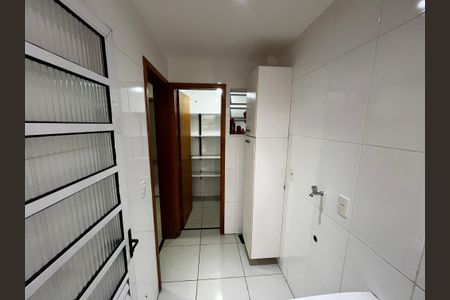 Casa à venda com 104m², 3 quartos e 2 vagasÁrea de Serviço