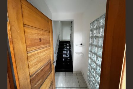 Casa à venda com 104m², 3 quartos e 2 vagasEntrada