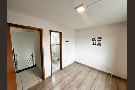 Casa à venda com 104m², 3 quartos e 2 vagasQuarto Suíte
