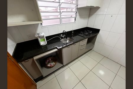 Casa à venda com 104m², 3 quartos e 2 vagasCozinha