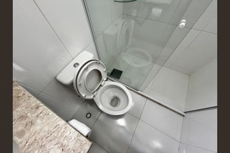 Casa à venda com 104m², 3 quartos e 2 vagasBanheiro da Suíte