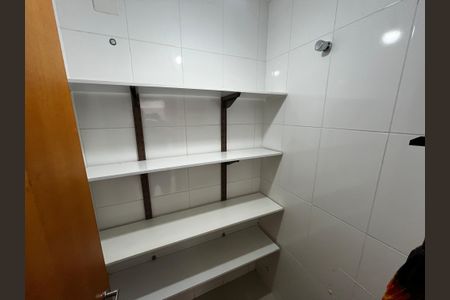 Casa à venda com 104m², 3 quartos e 2 vagasDispensa