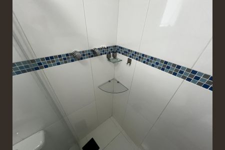 Casa à venda com 104m², 3 quartos e 2 vagasBanheiro da Suíte