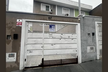 Casa à venda com 104m², 3 quartos e 2 vagasFachada/Placa