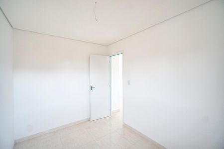 Apartamento à venda com 43m², 2 quartos e 1 vaga Apartamento à venda com 43m², 2 quartos e 1 vagaQuarto 01