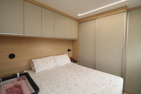 Quarto de apartamento à venda com 2 quartos, 42m² em Sítio da Figueira, São Paulo