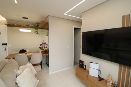 Sala de apartamento à venda com 2 quartos, 42m² em Sítio da Figueira, São Paulo