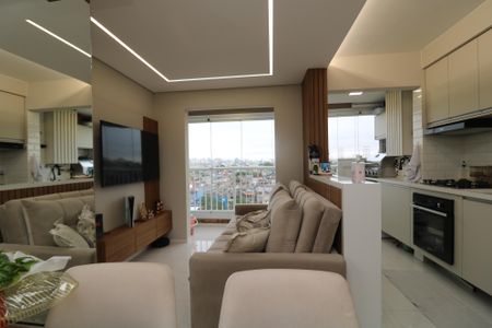 Sala de apartamento à venda com 2 quartos, 42m² em Sítio da Figueira, São Paulo