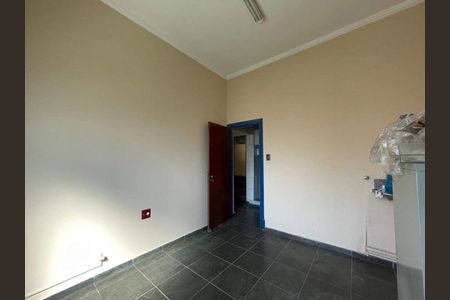 Casa à venda com 8 quartos, 200m² em Centro, Campinas