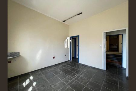 Casa à venda com 8 quartos, 200m² em Centro, Campinas