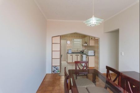 Casa à venda com 122m², 3 quartos e 2 vagas Casa à venda com 122m², 3 quartos e 2 vagasSala de Jantar