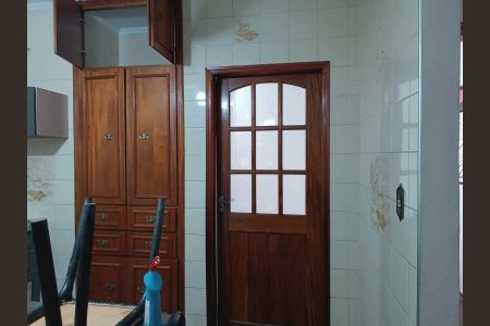 Casa à venda com 251m², 5 quartos e 3 vagas