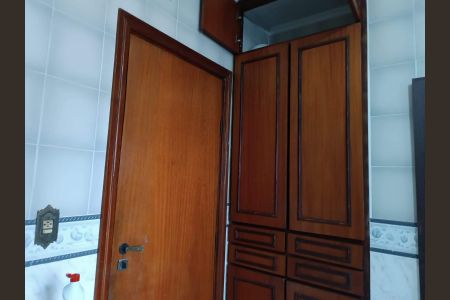 Casa à venda com 5 quartos, 251m² em Vila Georgina, Campinas