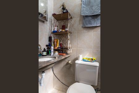 Apartamento à venda com 108m², 3 quartos e 2 vagasBanheiro da Suíte