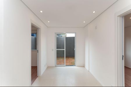 Apartamento para alugar com 53m², 2 quartos e sem vaga Apartamento para alugar com 53m², 2 quartos e sem vagaSala