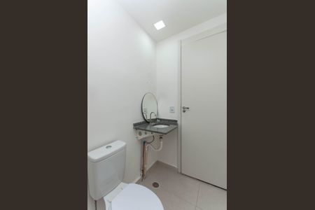 Apartamento para alugar com 53m², 2 quartos e sem vaga Apartamento para alugar com 53m², 2 quartos e sem vagaBanheiro Social